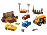   10744 LEGO® Juniors Mennydörgés Völgyének őrült nyolcas versenye