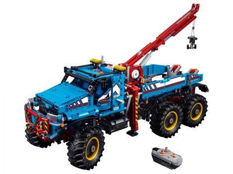 42070 LEGO® Technic™ 6x6-os terepjáró vontató
