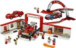 75889 LEGO® Speed Champions Exkluzív Ferrari garázs